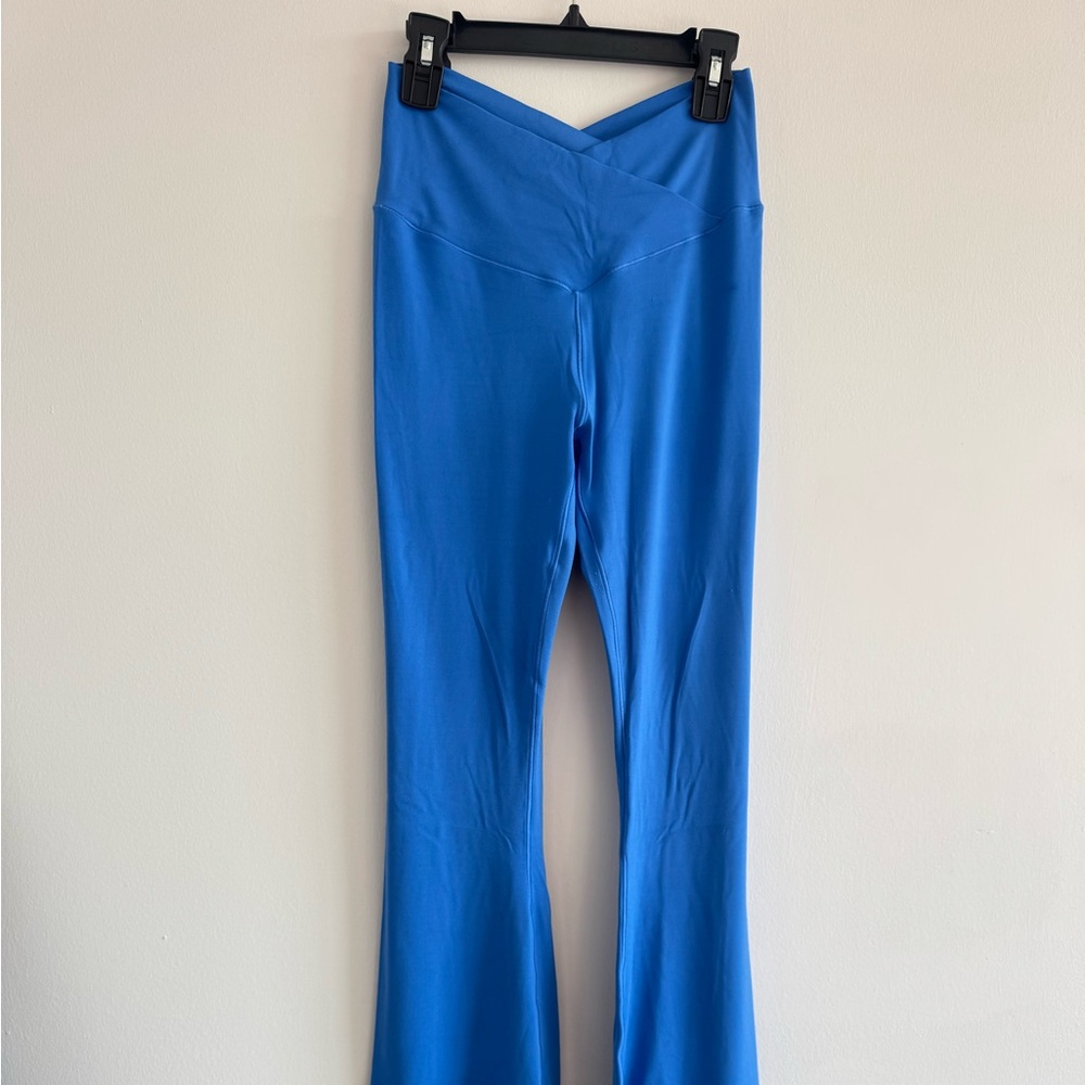 Aerie Real Me High-Rise Flare Leggings